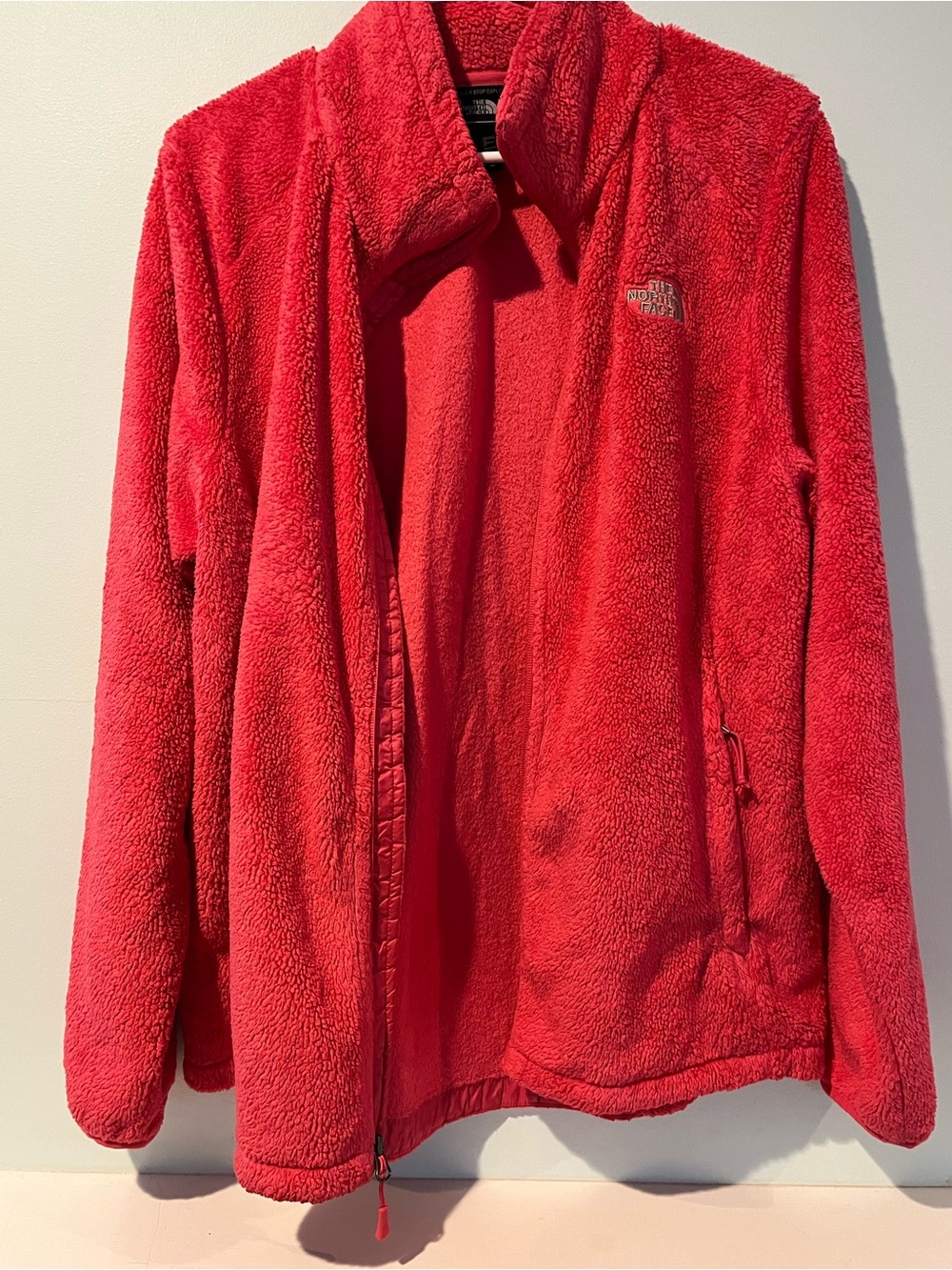 The North Face Women’s Pink Red Plush Full Zip-Up Fleece, Size XL - Picture 5 of 7